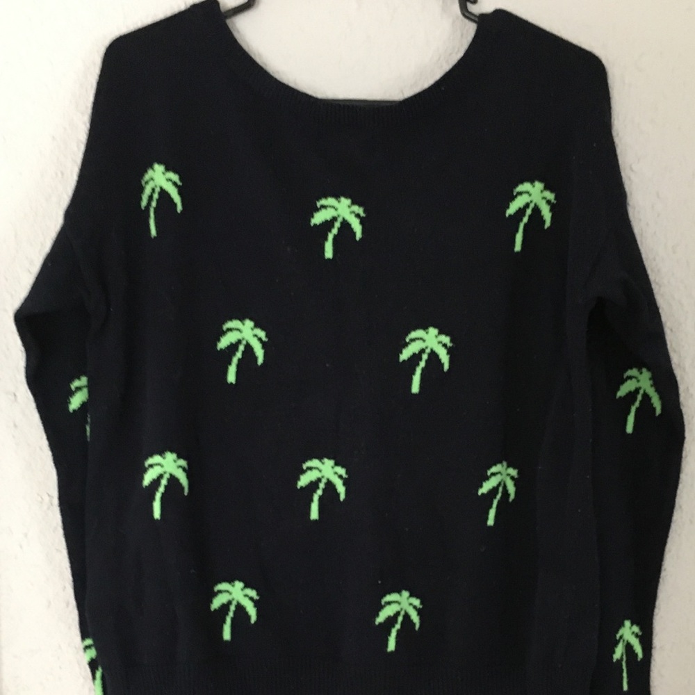 Hollister
Palm Trees Socal Cali Sweater 6 Small
